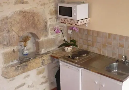 Avignonet-de-Lauragais Chambres D'Hotes D' En Jouti